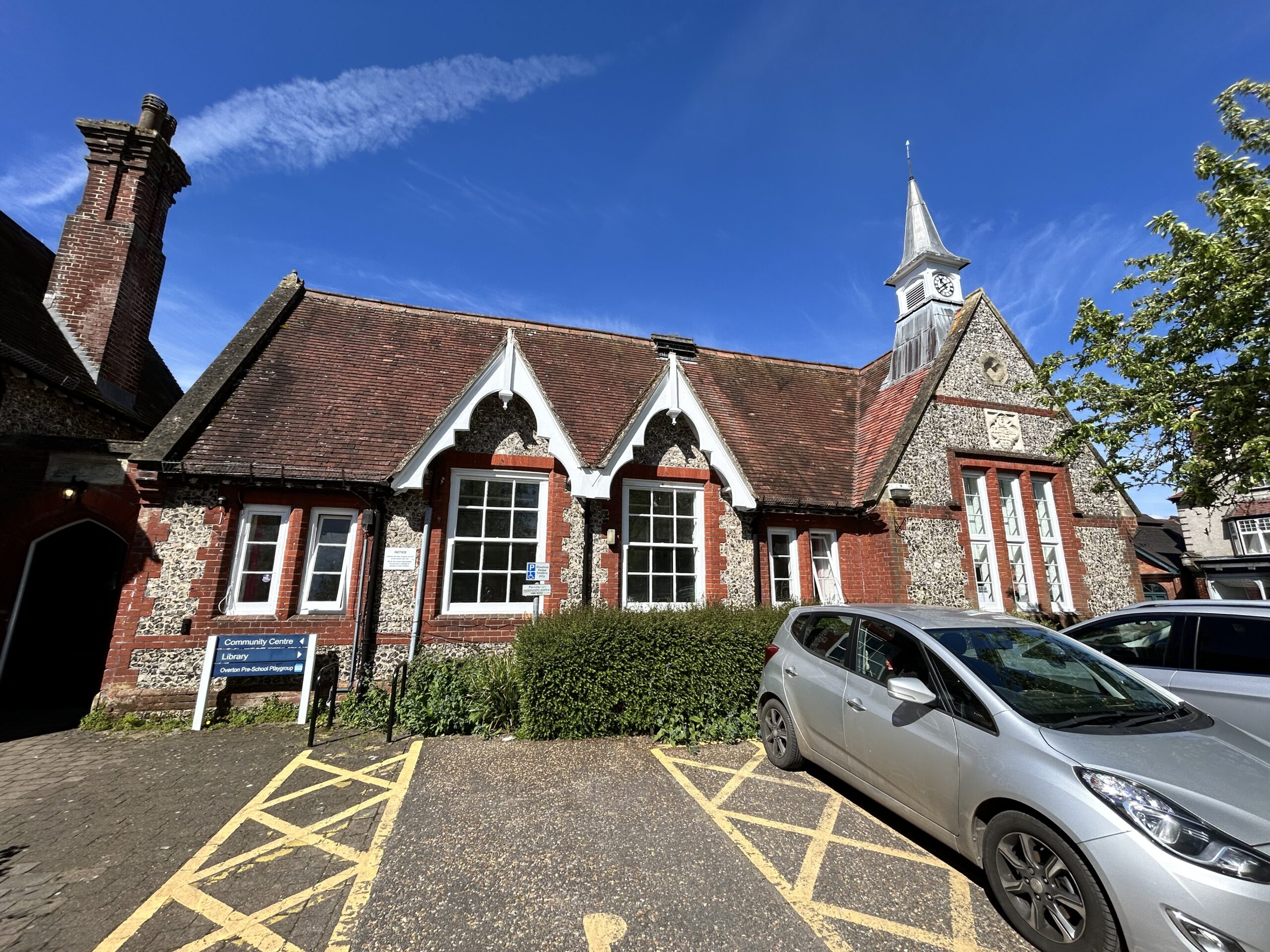 Discover Hidden Treasures at Overton's Vintage Evaluation Day!