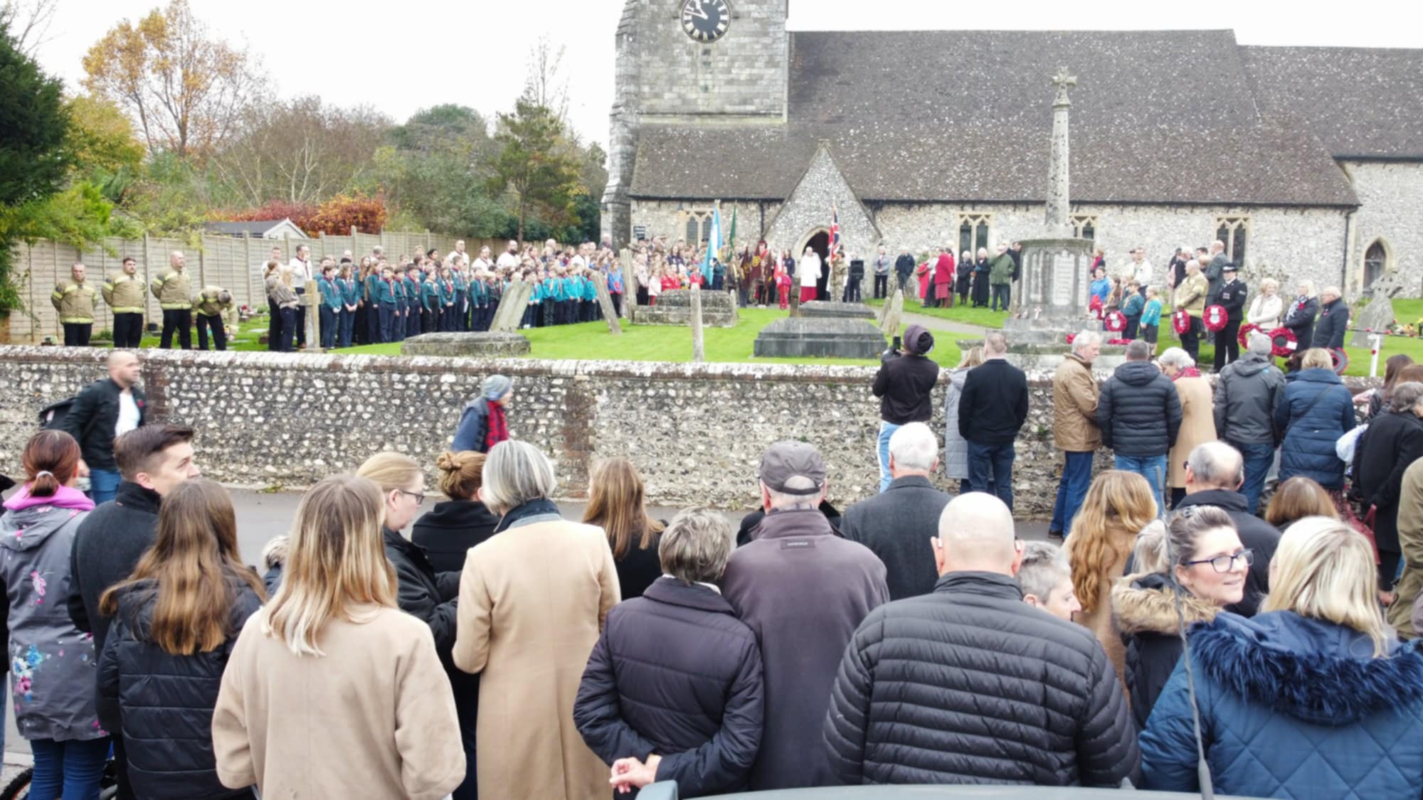 Community Gathers for Annual Remembrance Day Service