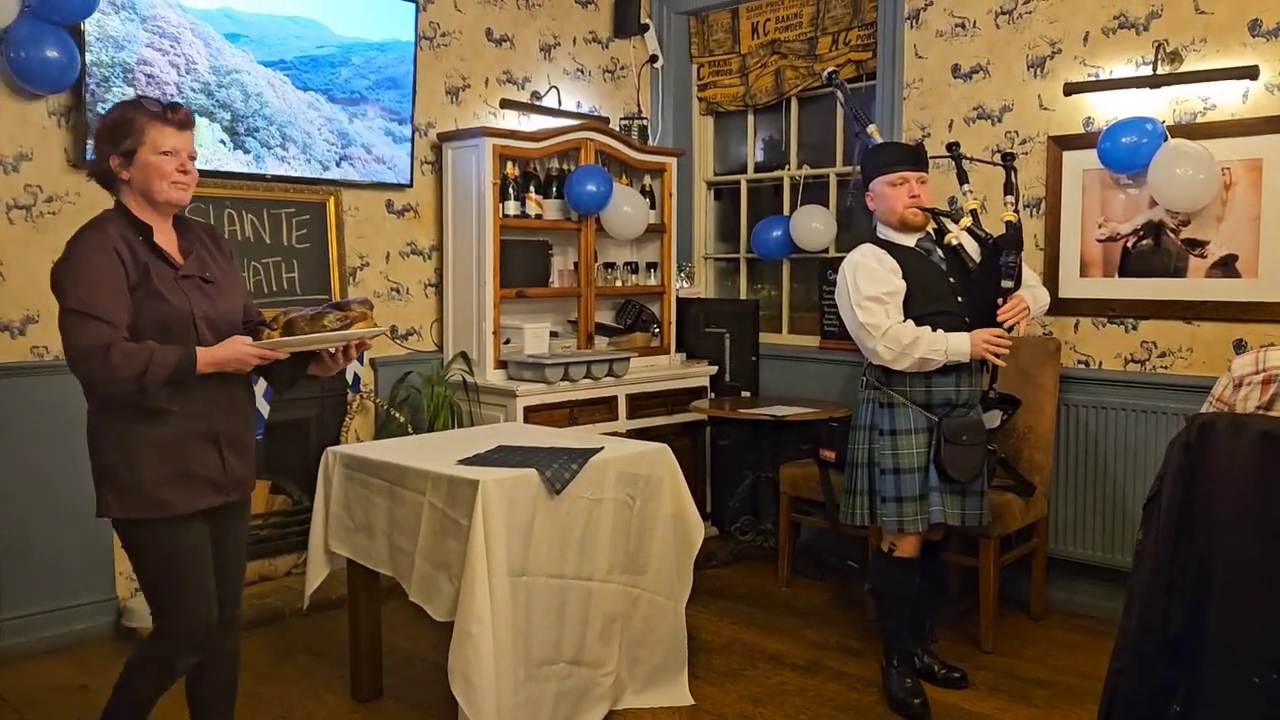 Burns Night at The Red Lion: A Night of Scottish Spirit, Food, and Music